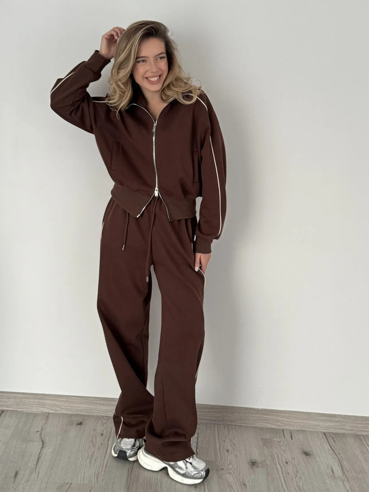 Kvinders sporty loungewear sæt med lynlås og sidelister Skovae