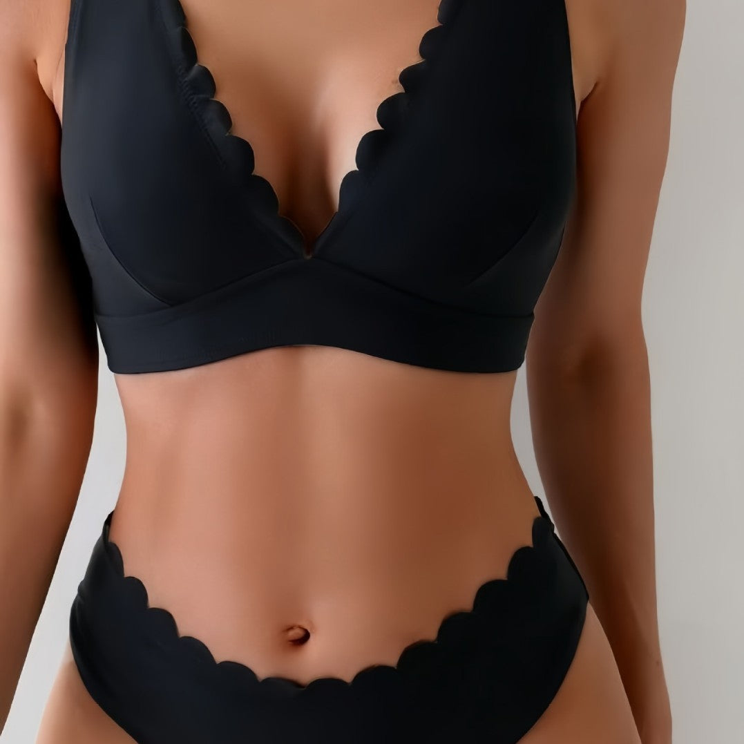 Dame bikini sæt med elegante bølgekant og dyb V-udskæring Skovae