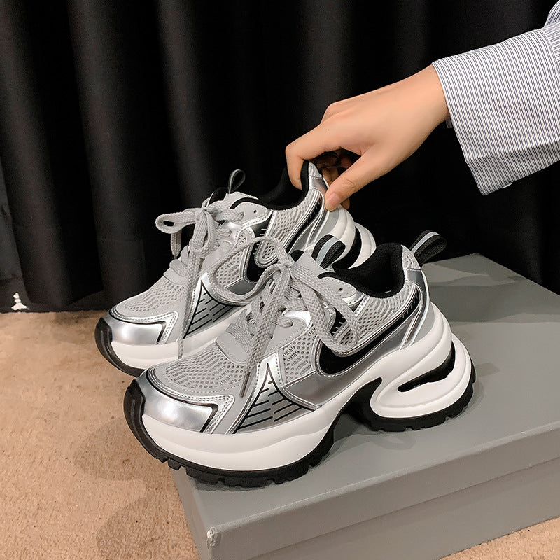 Dame Hybrid-sneakers med åndbart mesh-oberstof og trendy sål Stilla