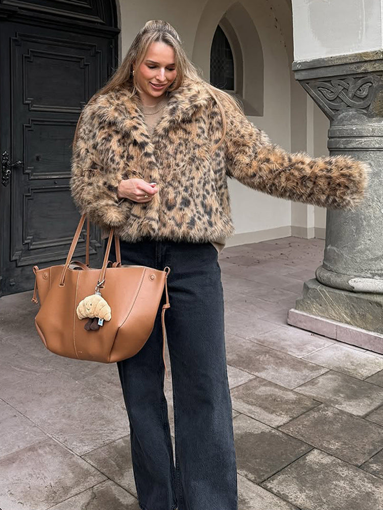Dame Kort Pelsjakke med Leopardmønster Stilla