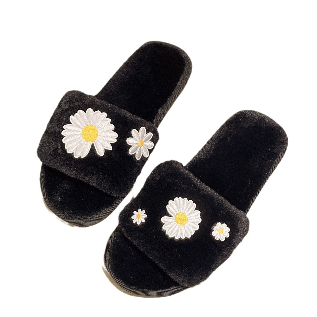 Dame Fuzzy Pantofler med blomsterapplikationer og komfortabelt fodseng Stilla