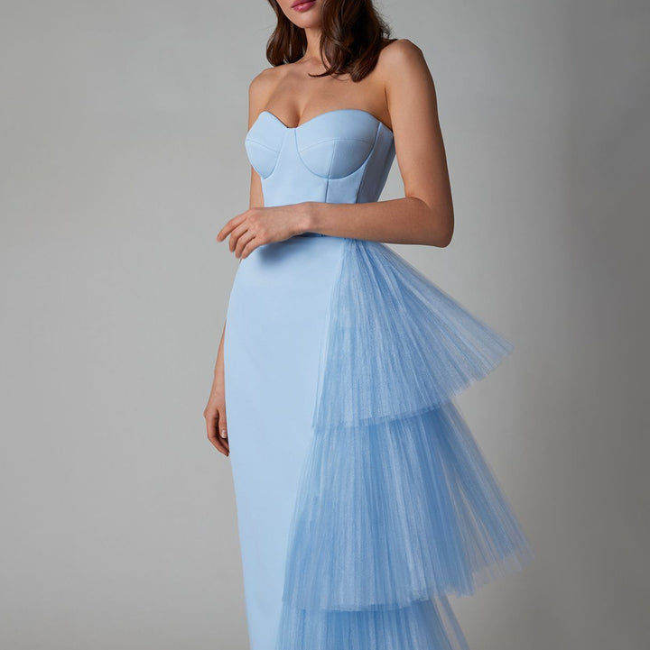 Dame Elegant Off-Shoulder Aftenkjole med Tyll-detaljer og tætsiddende snit Stilla