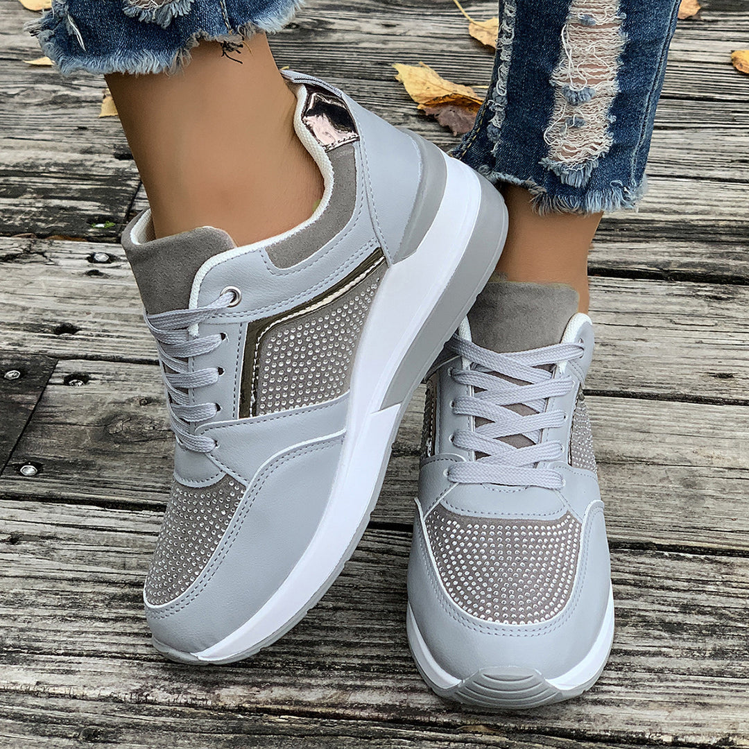Dame Sporty Sneakers med åndbar mesh-overflade og skridsikker sål Stilla