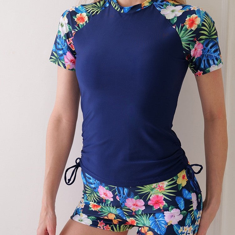 Dame Sporty badetøj med floral mønsterdetalje og figursyet snit Stilla