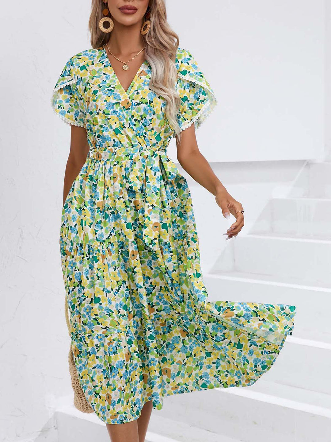 Dame Maxikjole med blomstret design og elastisk talje Stilla