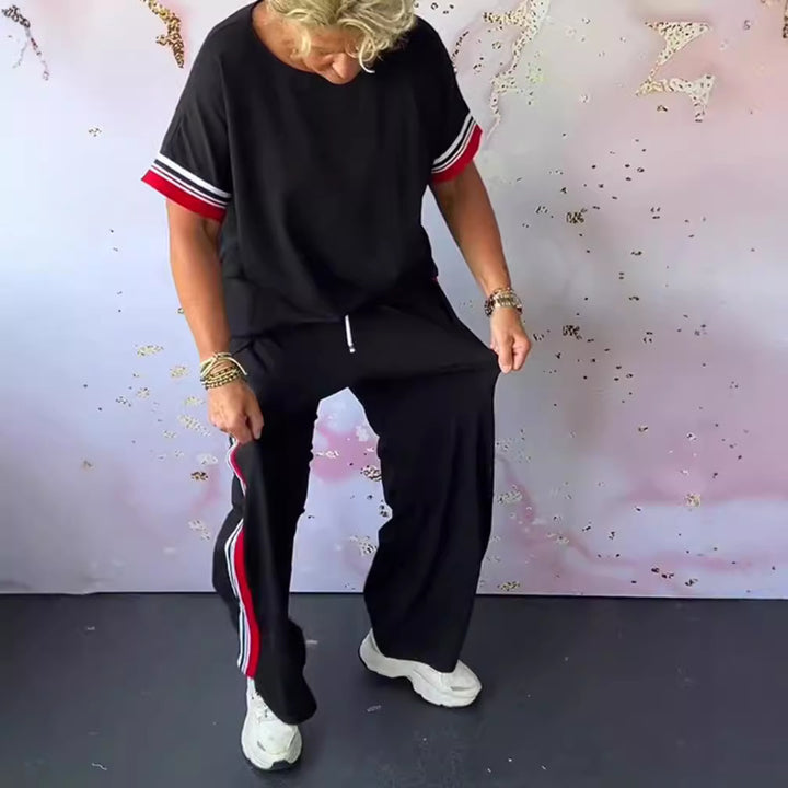 Damer Sportligt Fritids-Sæt med trendy striber og løs pasform Stilla