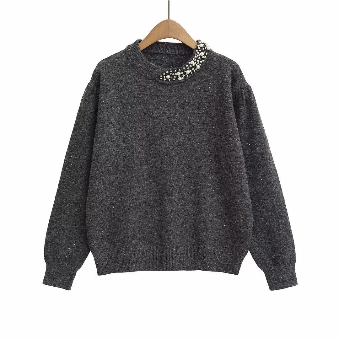 Dame Mode Strikpullover med elegante perledetaljer Stilla