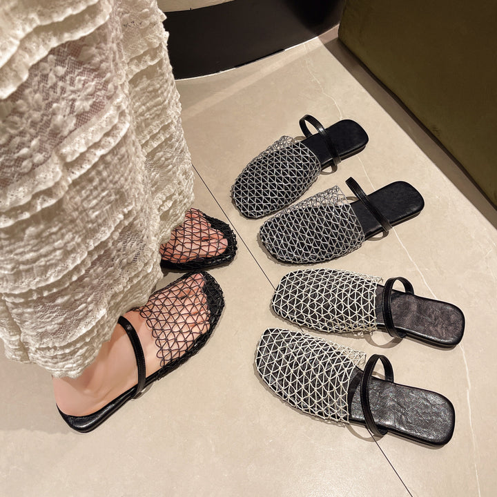 Dame Slipper i moderne netdesign med dobbelt rem Stilla