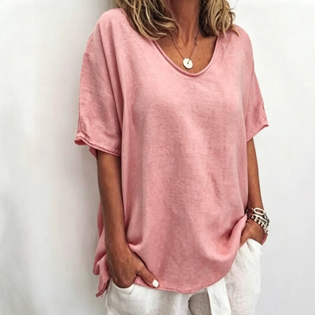 Dame med bredskåret linnedmix-Relaxshirt med rund halsudskæring, overskåret ærmer og sideliringer Skovae