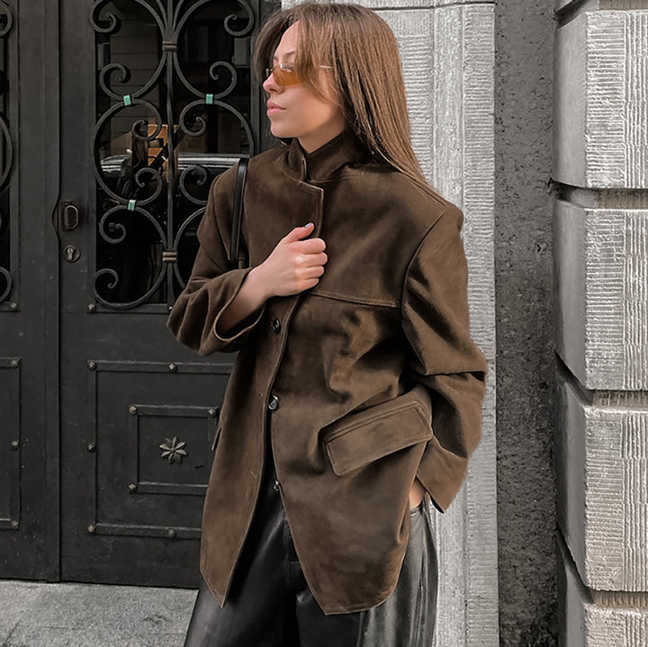 Dame Suede Blazerjakke med elegant pasform og praktiske lommer Stilla