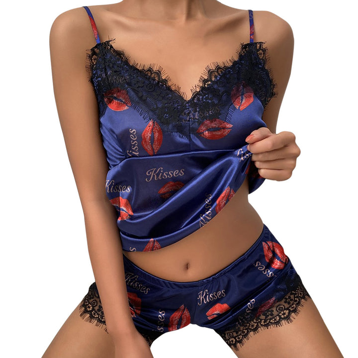 Dame Satin Pyjamas Sæt med romantiske hjerte-motiver og forførende blonde-detaljer Stilla