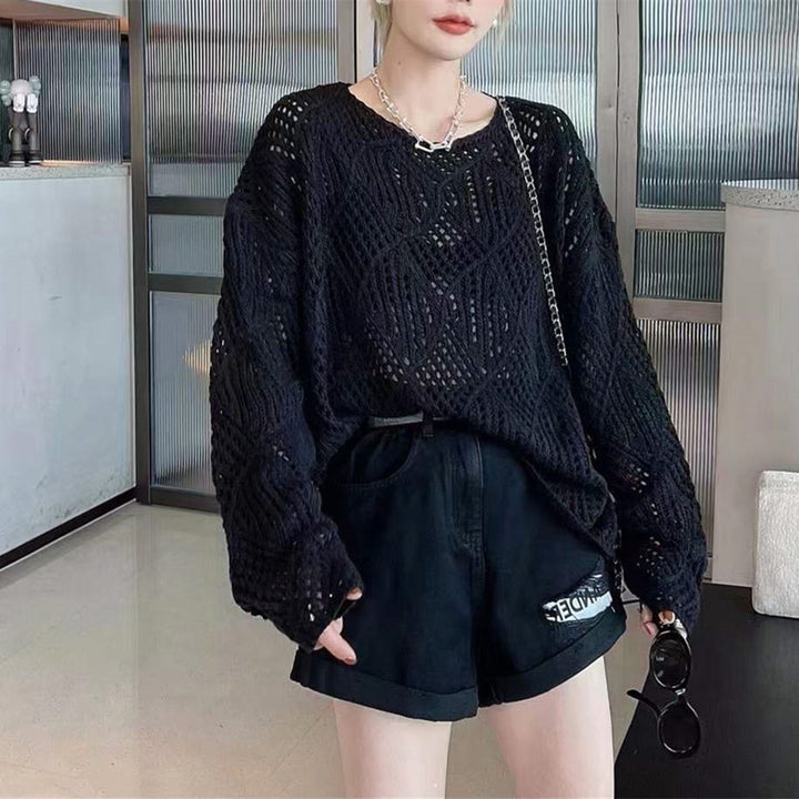 Kvinders luftige strikket sweater i moderne netdesign Stilla