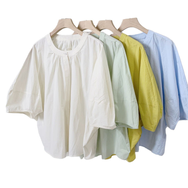 Femme Let Button-Down-Bluse med rynket Hals Stilla