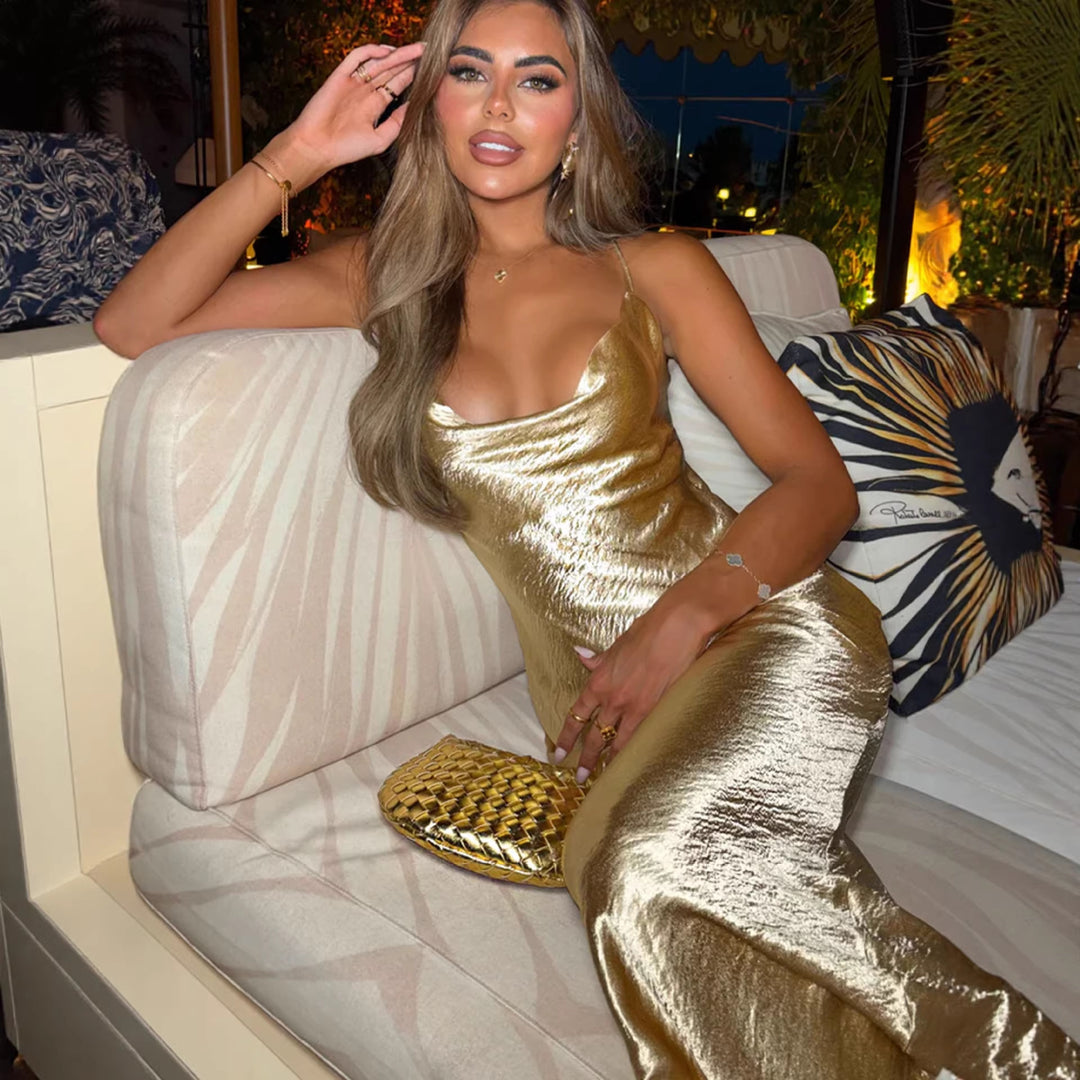 Dame glamour aftenkjole med glitrende satin og spaghetti-stropper Skovae