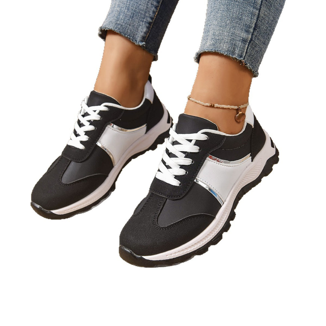 Dame Sporty Sneakers med skridsikker sål og åndbart overmateriale Stilla