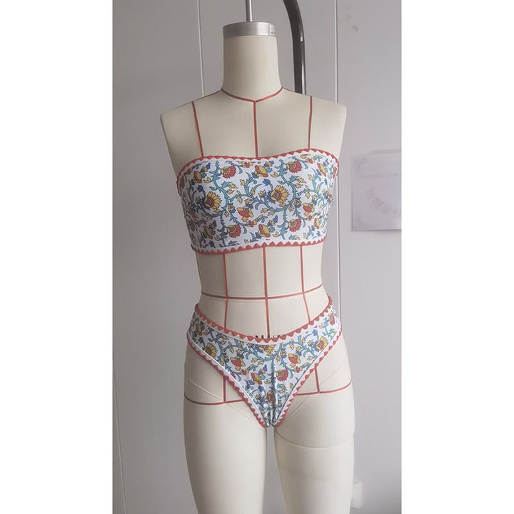 Dame to-piece-bikini med blomsterbroderi og kontrastkant Skovae