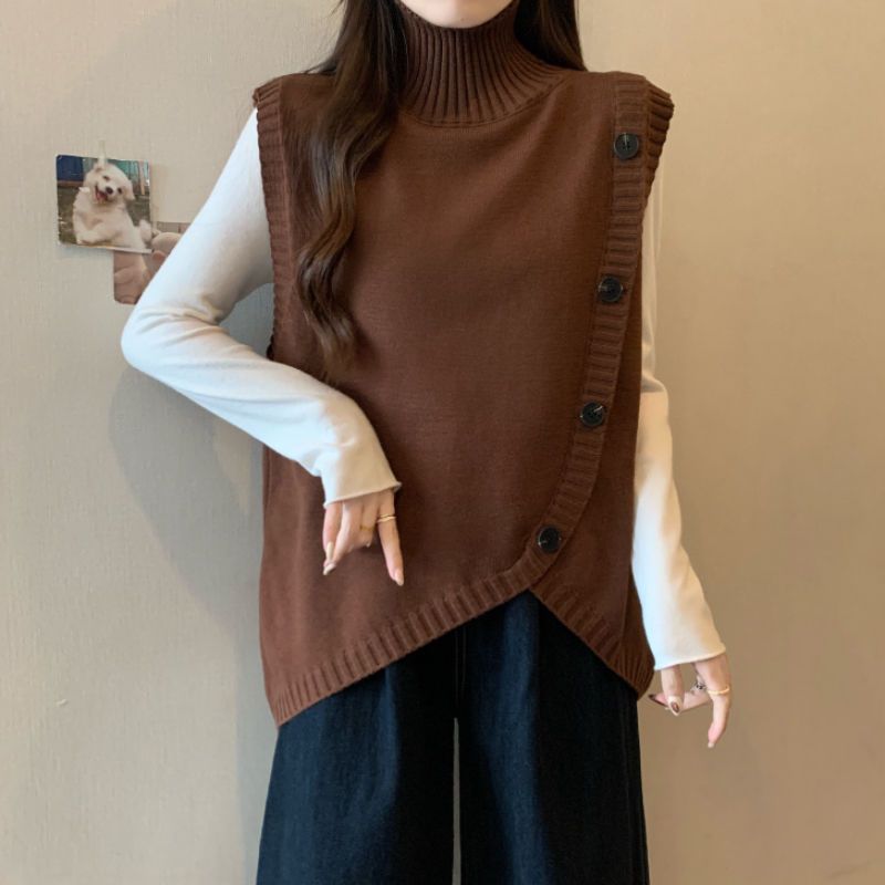 Kvindernes strikkede sweater med høj krave og asymmetrisk skæring Stilla