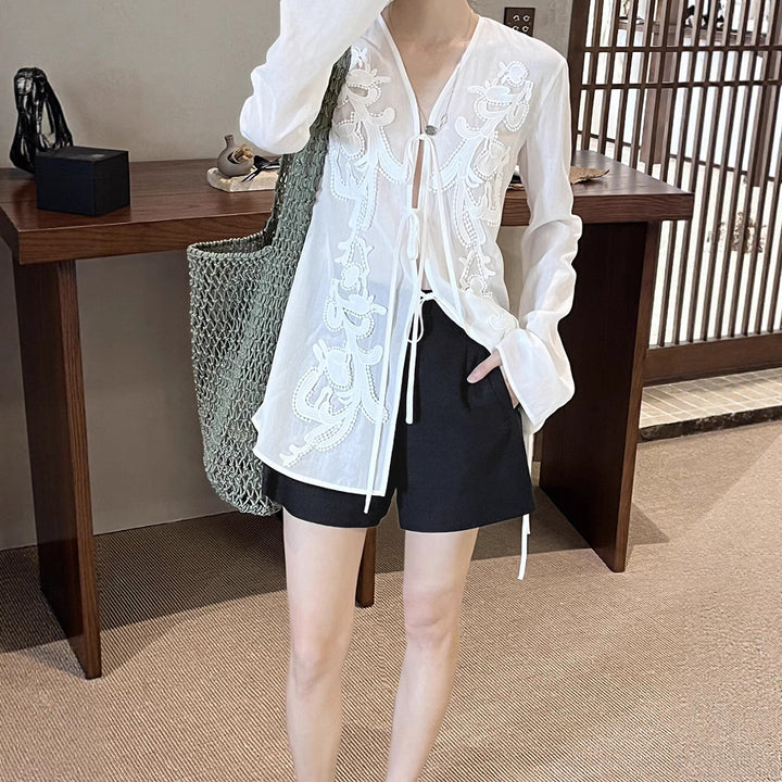 Dame elegant og kunstnerisk broderet bluse Stilla