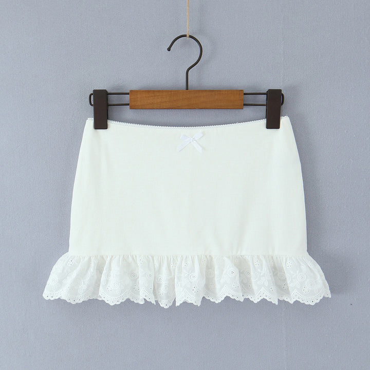 Dame rynkeshorts med fint blonder og elastisk talje Stilla
