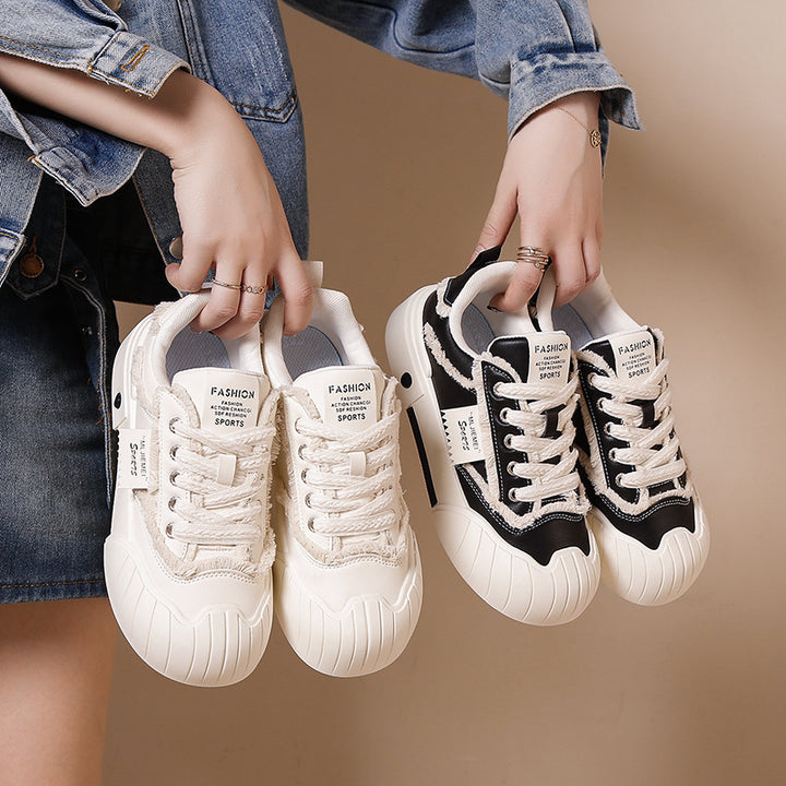 Dame sport sneakers i moderne retro-design med robust overdel og skridsikkert sål Stilla