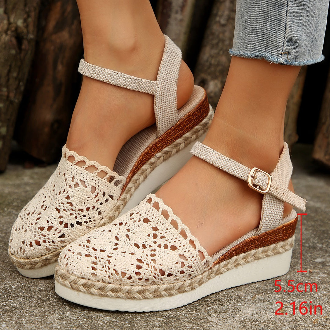 Dame elegante espadrillos med håndlavet hækle-design og justerbar ankelrem Stilla