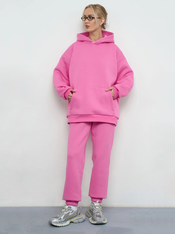 Dame Oversized Hoodie og Behagelige Joggingbukser i Moderne Design