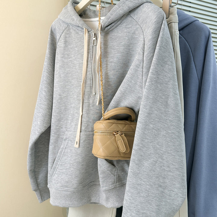 Dame hoodie med lynlås og kængurulomme Stilla