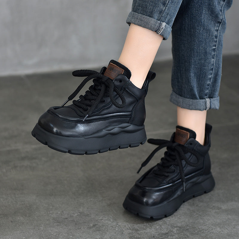 Dame Sporty High-Top Sneakers med robust overdel og dæmpende sål Stilla