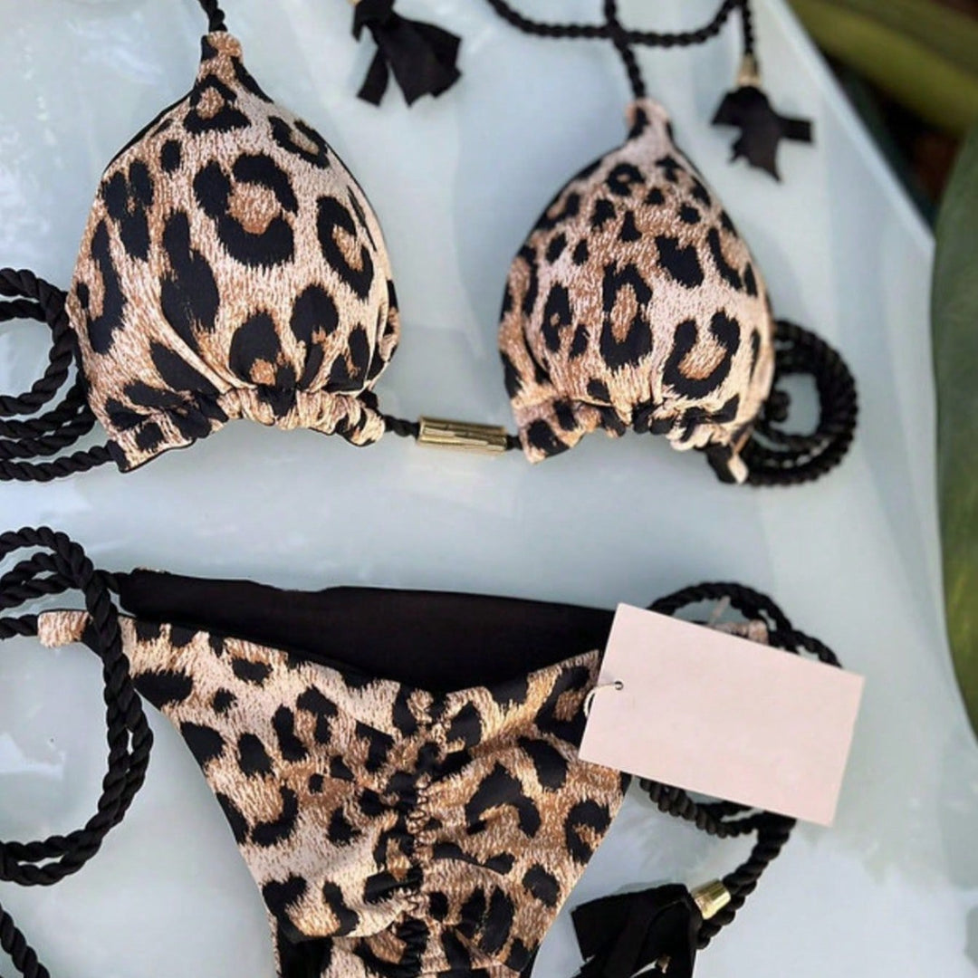 Dame Triangel-Bikini-Sæt med elegant leopardmønster og justerbare snore Stilla
