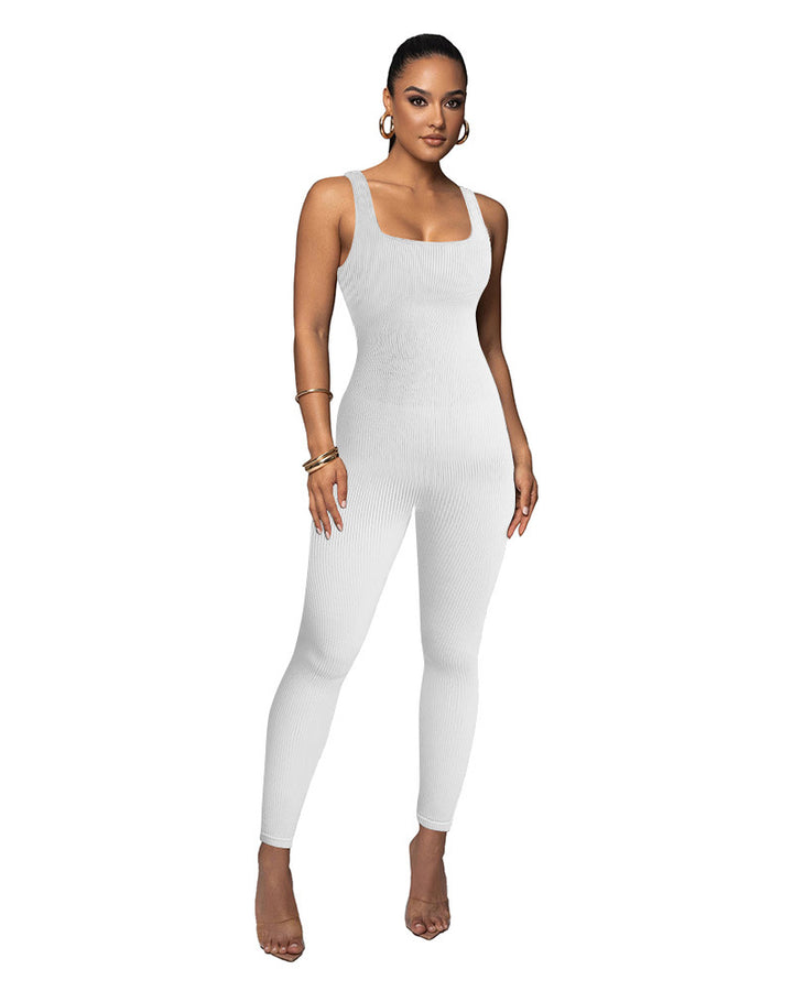 Dame figurtilpasset jumpsuit med ribstruktur Stilla