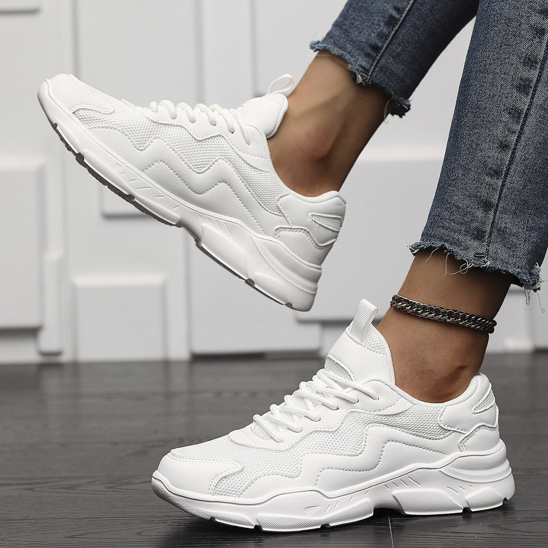 Unisex nan Plateau-sneaker med åndbart mesh-obermateriale, polstret hælkappe og profileret gummisål Skovae