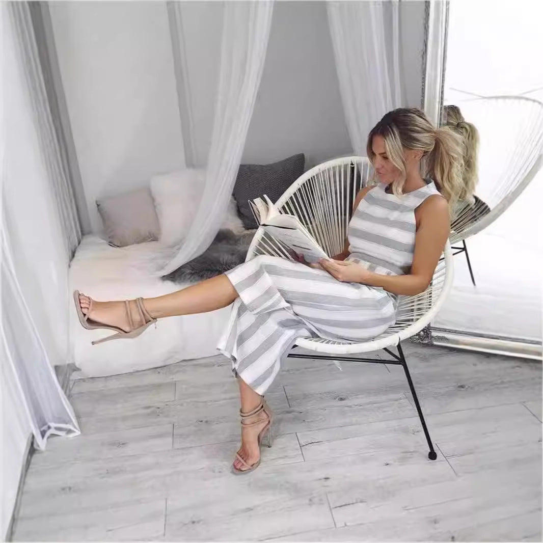 Dame jumpsuit med elegante striber og figursyet snit Skovae
