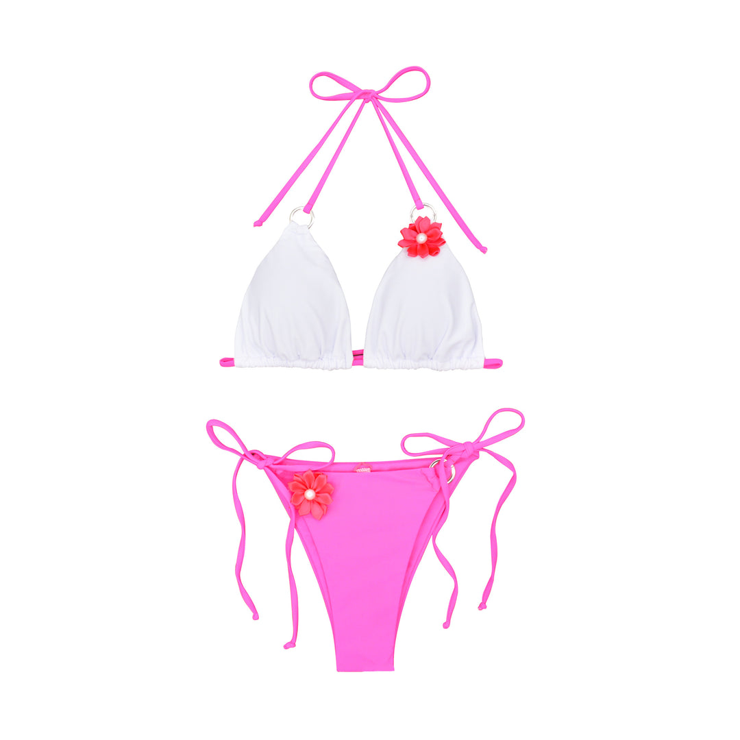 Dame bikini sæt med legende blomster accenter og trendy bindebånd Stilla