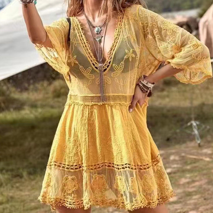 Dame Gennemsigtig Strandtunika med kunstneriske broderier og elegant V-udskæring Stilla