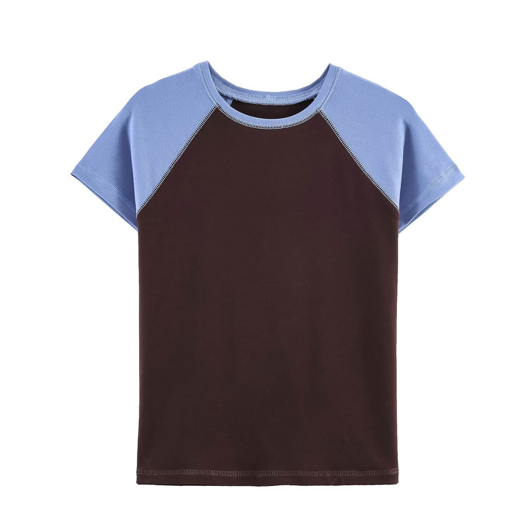 Dame Sporty T-shirt med kontrastærmer og afslappet snit Skovae