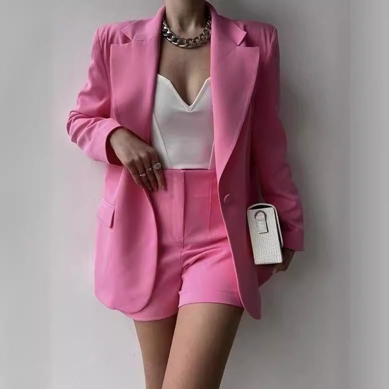 Dame blazer-sæt med ærmeløs top og shorts Stilla