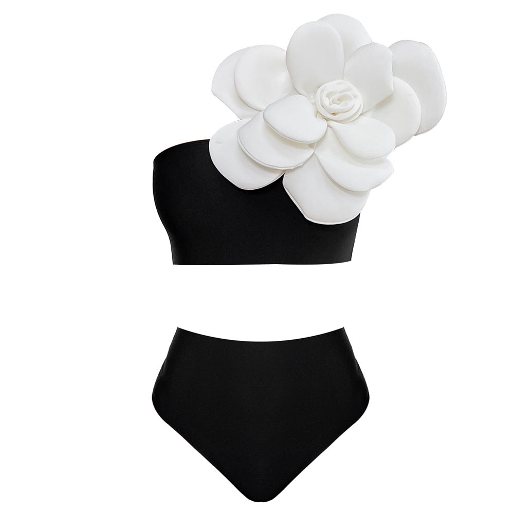 Dame bikini sæt med aftagelig blomsterapplikation og høj talje Stilla