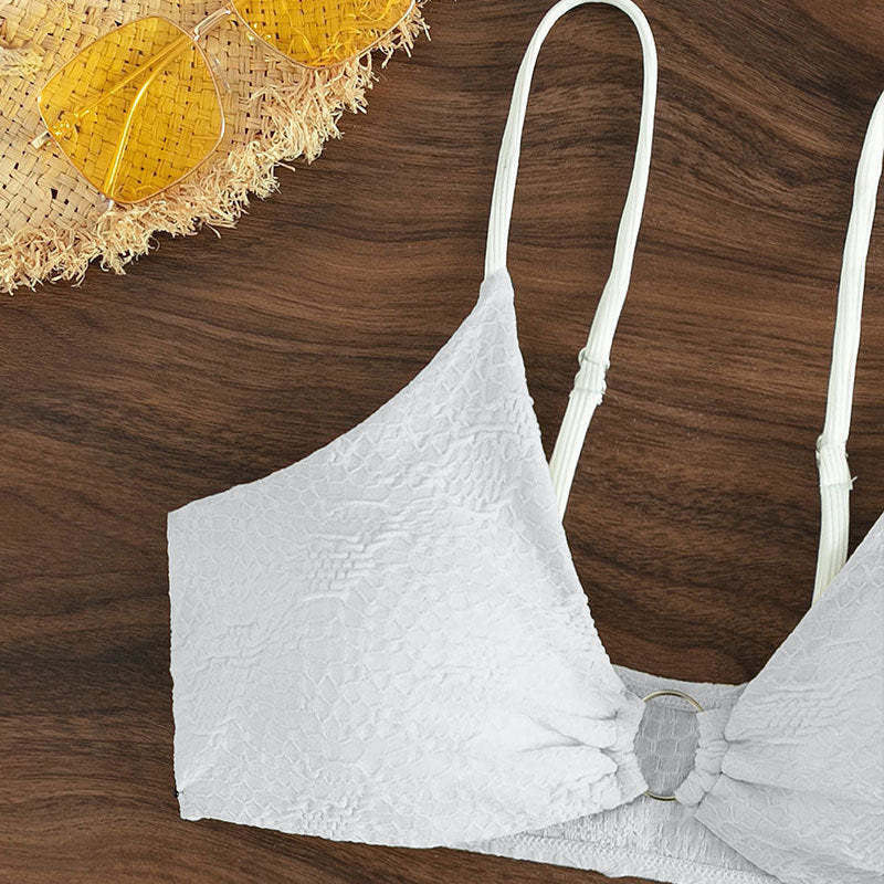 Dame bikini-sæt med elegant ringdetalje og høj skæring Stilla