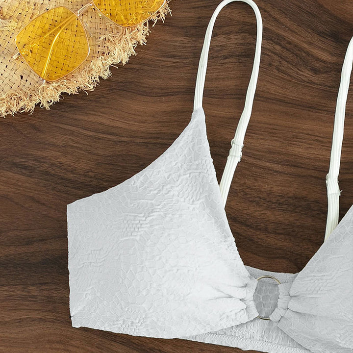 Dame bikini-sæt med elegant ringdetalje og høj skæring Stilla
