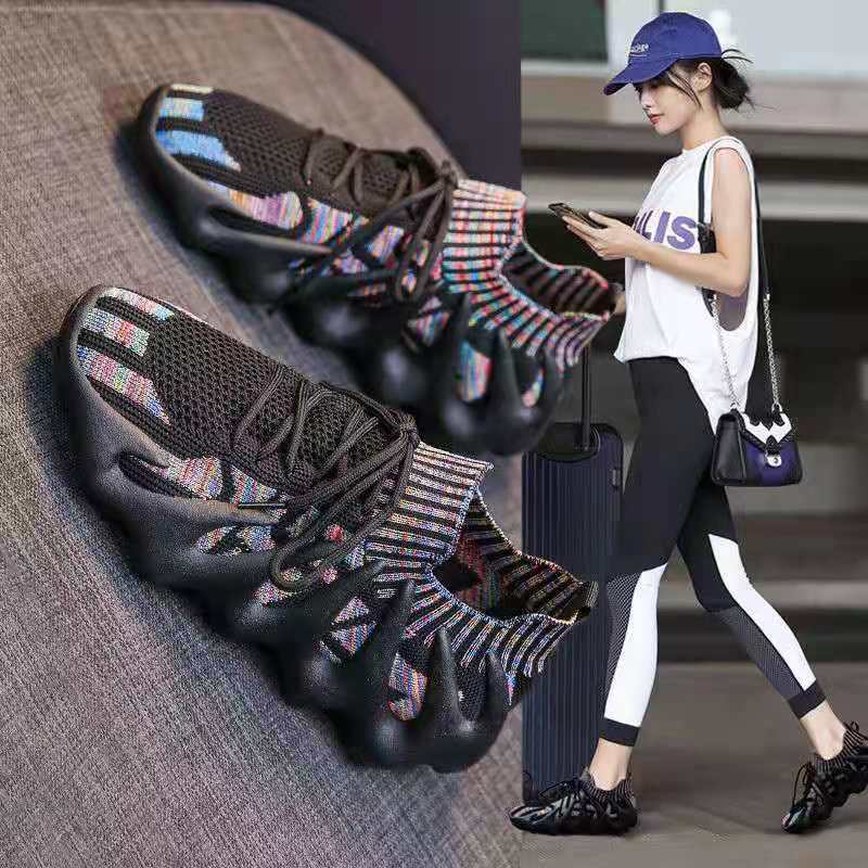 Dame Sporty Sneakers med struktureret overmateriale og innovativ sål Stilla