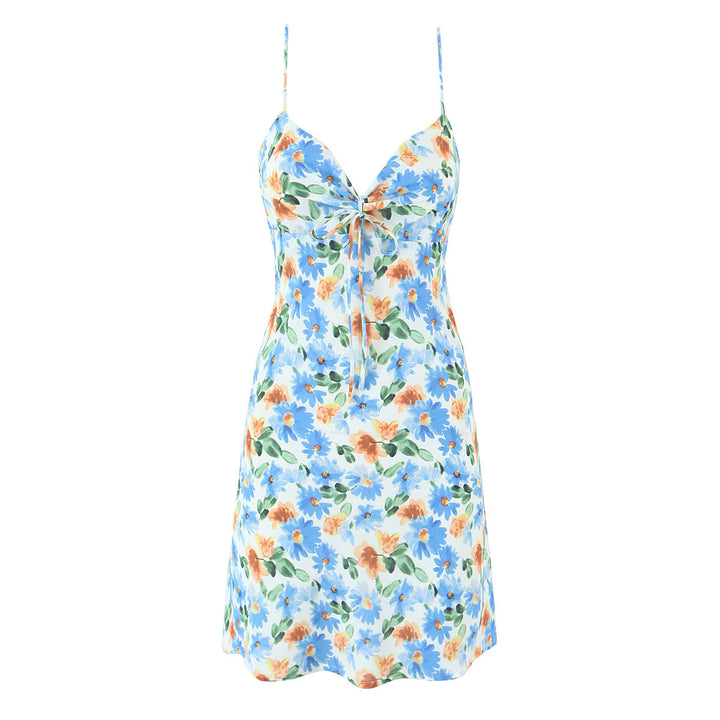 Dame sommerkjole med blomsterdesign og dyb snøring Stilla