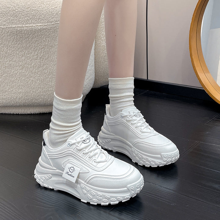 Damer Sporty Chunky Sneakers med skridsikker sål og støddæmpende konstruktion Stilla