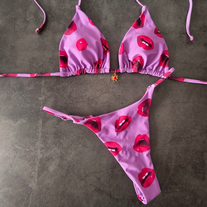 Dame triangel-bikini med legende læbe-design Skovae
