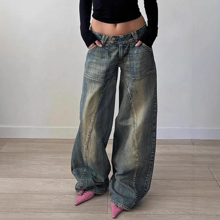 Dame brede jeans med afslappet snit og unikt design Skovae