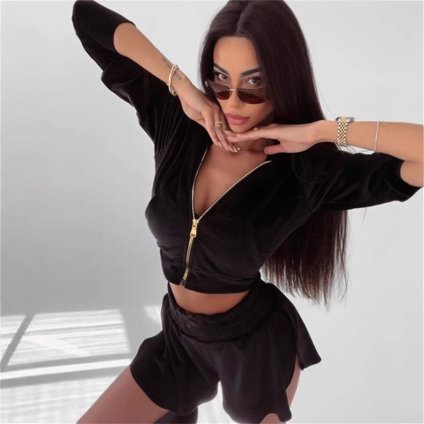 Kvinders sporty cropped hoodie og shorts sæt Skovae