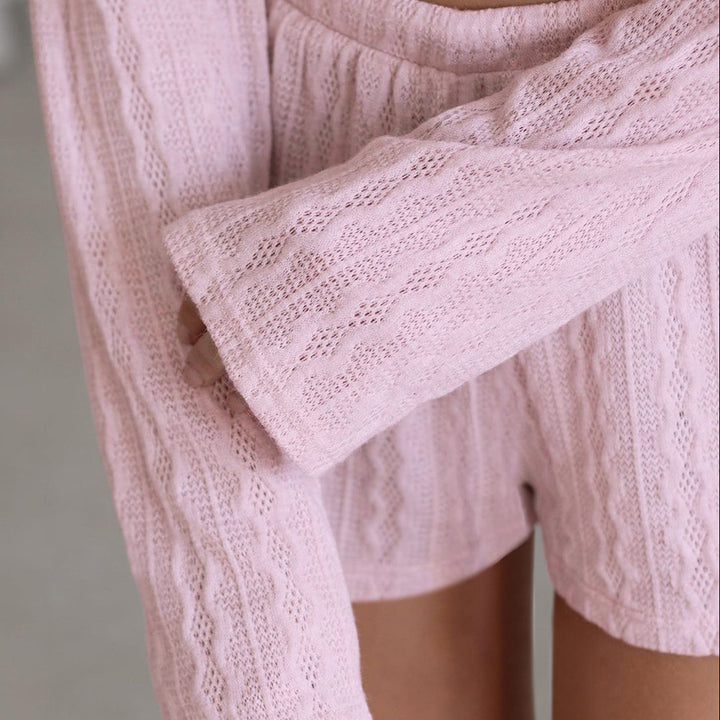 Dame hyggeligt strik sæt med bredt cropped top og shorts Stilla