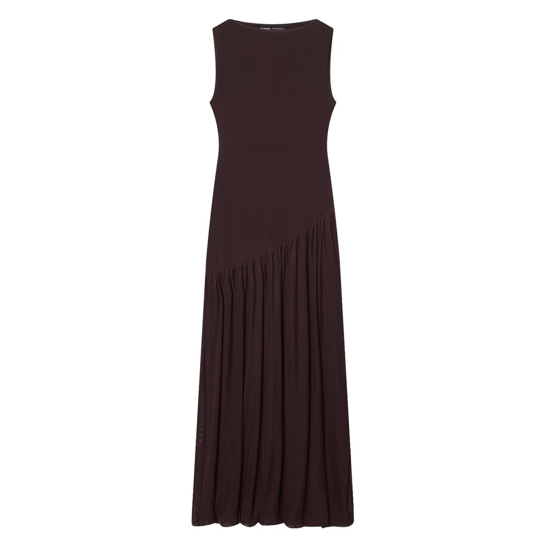 Dame Maxikjole med elegant drapering og asymmetrisk kant Skovae
