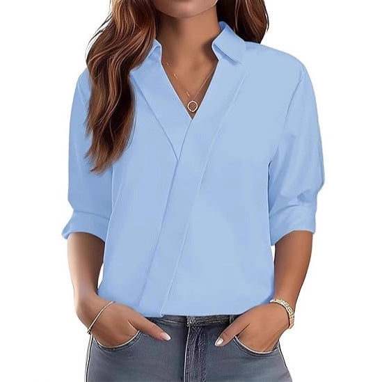 Kvinders elegante V-hals bluse med tekstureret design Stilla