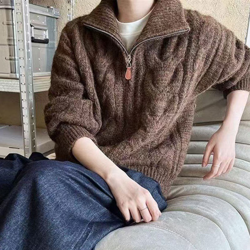 Kvinders chunky strikket sweater med høj krave og dekorativ lynlås Stilla