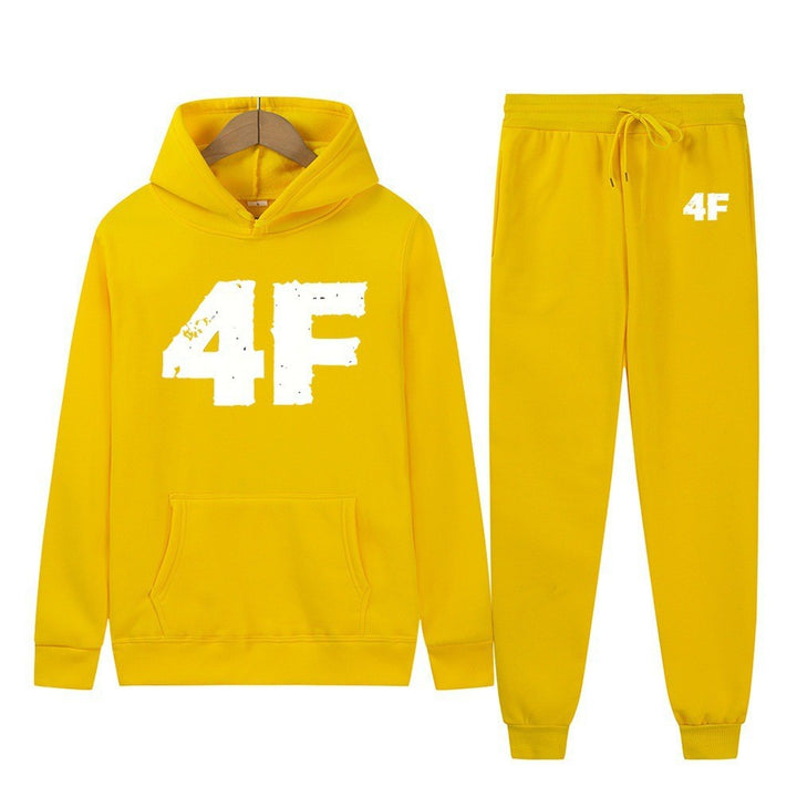 Kvinders hoodie og joggers sæt med sporty komfort Skovae